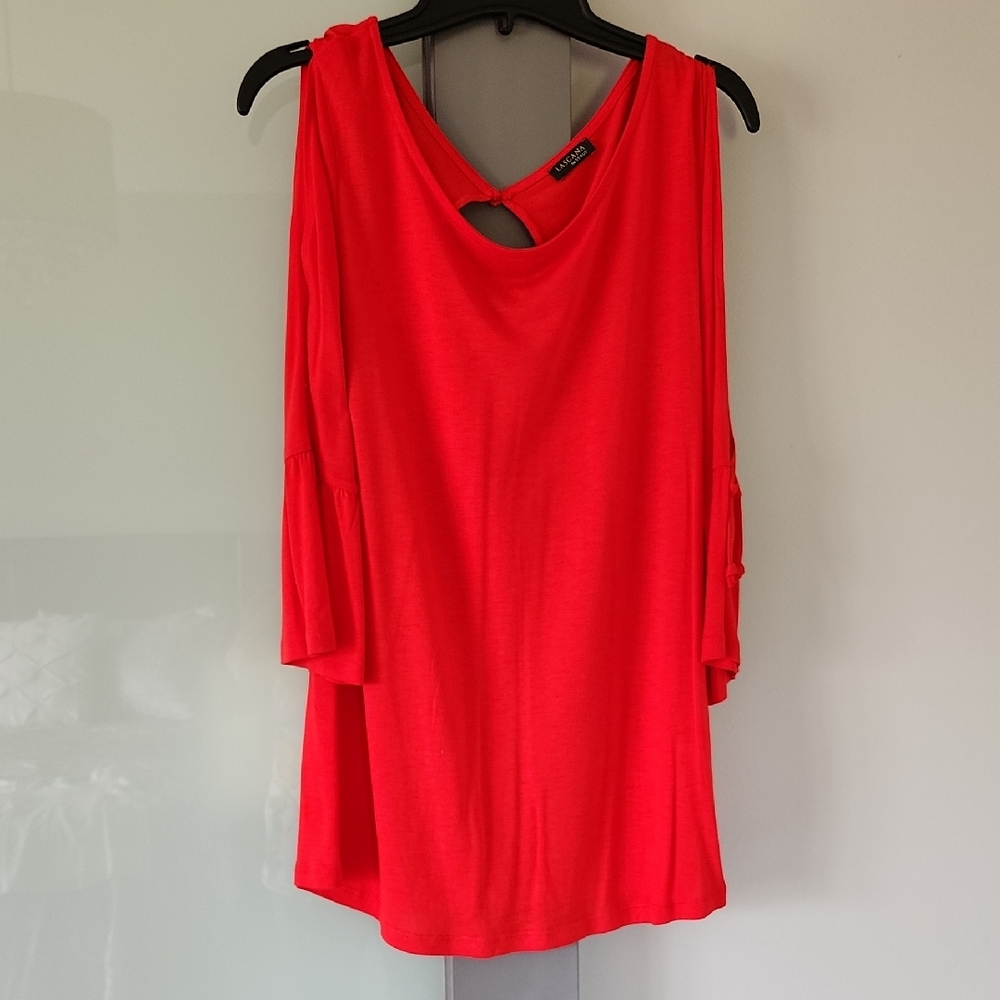 NWOT Lascana For Venus Size S Cold Shoulder Top With Bell Sleeves